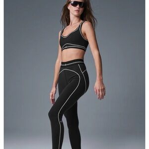 ALO Yoga Airbrush High-Waist Heart Throb Leggings NWOT